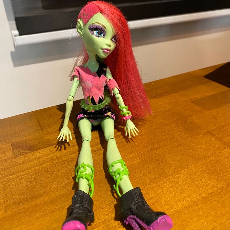 DUDA MONSTER HIGH - SER CRIANÇA É UMA DELÍCIA