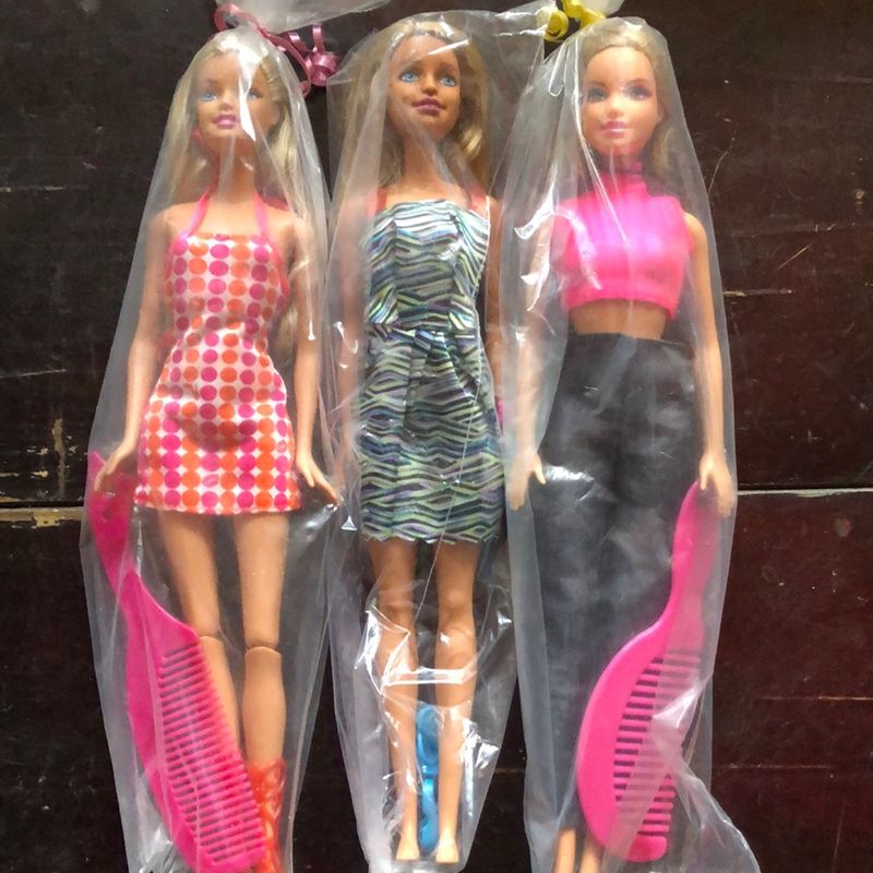 3 barbie store