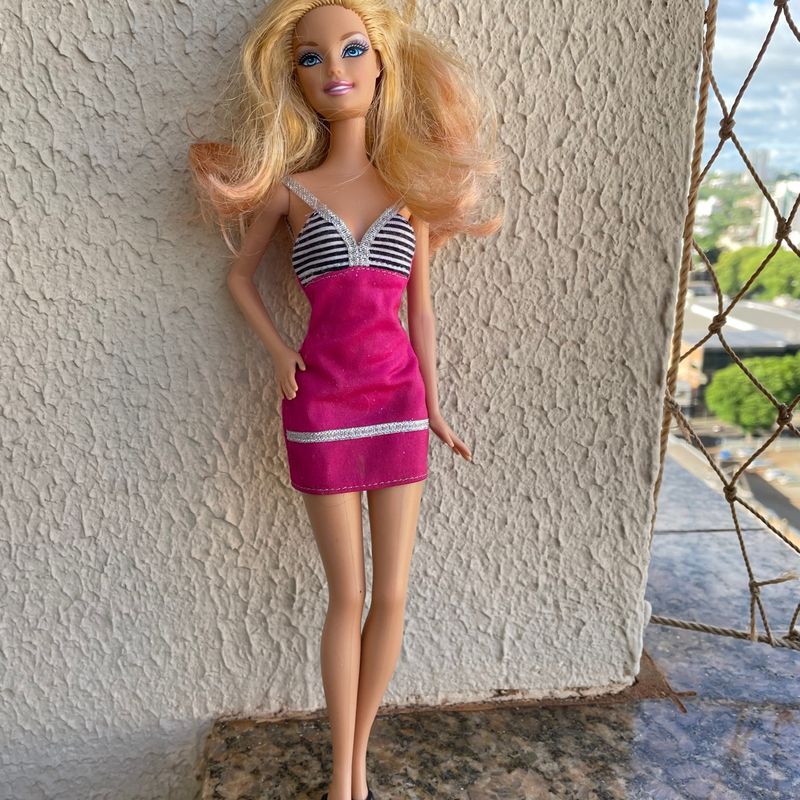 Boneca Barbie Original 2010 com 3 Roupas Originais Mattel | Brinquedo  Mattel Usado 91404594 | enjoei