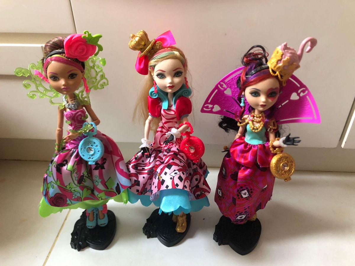 Bonecas Ever After High - Lizzie, Briar e Apple (país Das Maravilhas) |  Brinquedo Mattel Usado 83443051 | enjoei