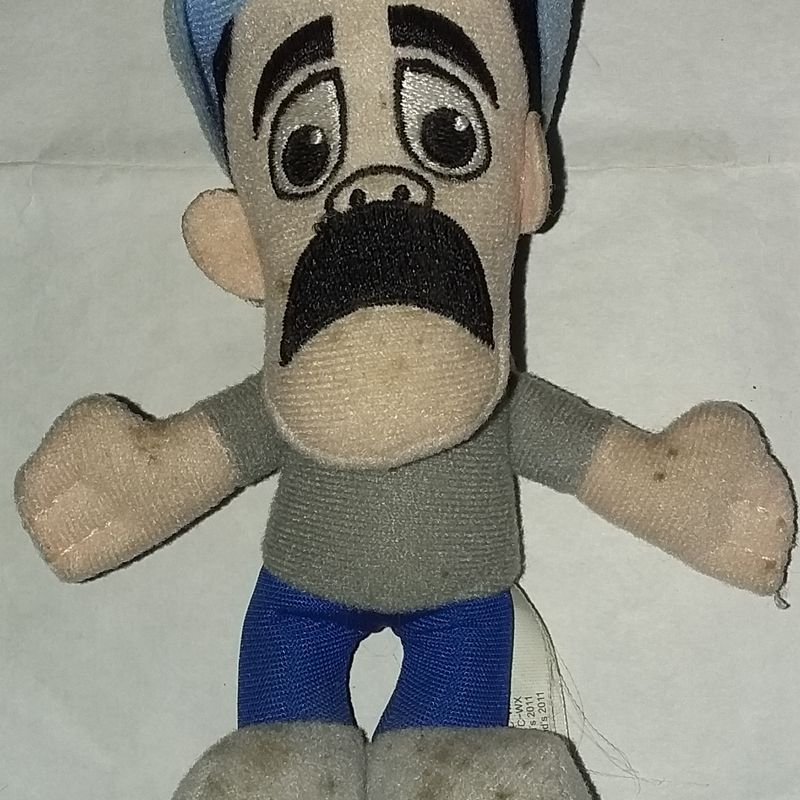 Antigo boneco Seu Madruga do desenho animado Chaves. Po