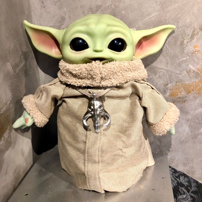 Boneco Baby Yoda Mandalorian Pelúcia Grogu Grande Tamanho Real Bebê Verde  Star Wars, Pelúcia Disney Usado 90410997