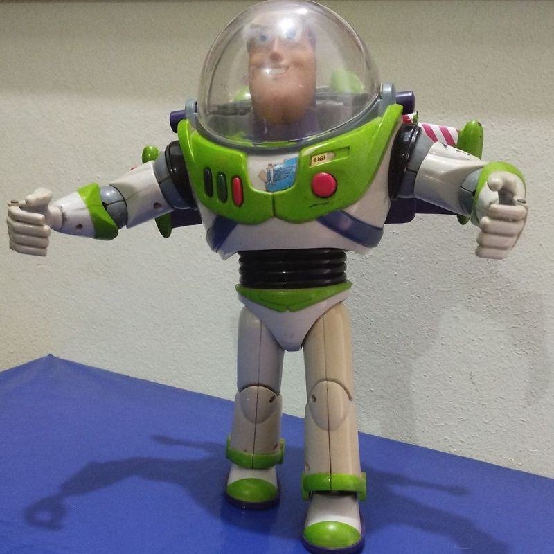 Buzz lightyear hot sale 30cm