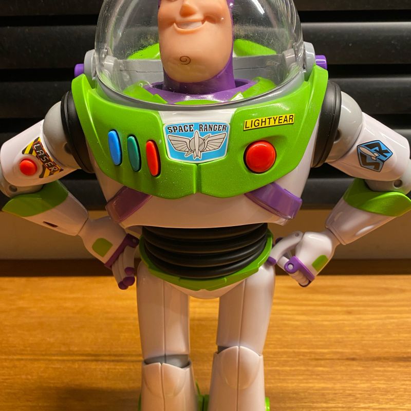 Buzz cheap lightyear usado