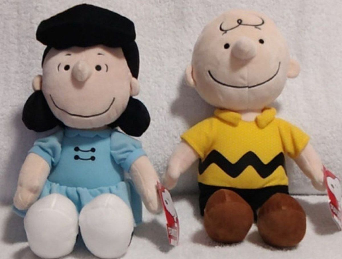 Boneco Charlie Brown e Lucy Importado (amigos Snoopy). Pelúcia Khol's