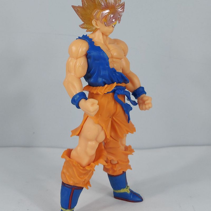 Boneco Goku Dragon Ball Z Super Dragonball Figura Miniatura 18cm |  Brinquedo Importado Nunca Usado 70210066 | enjoei
