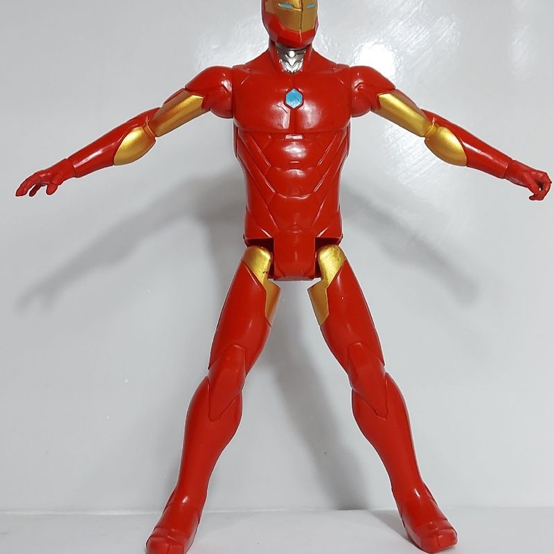 Boneco Homem De Ferro Ultimato Marvel - Hasbro - BRINKEDO LEGAL