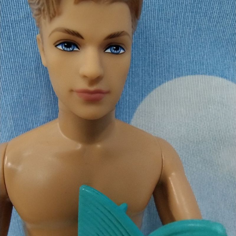 Boneco Ken Dia De Surf Com Pet Malibu Barbie - Mattel