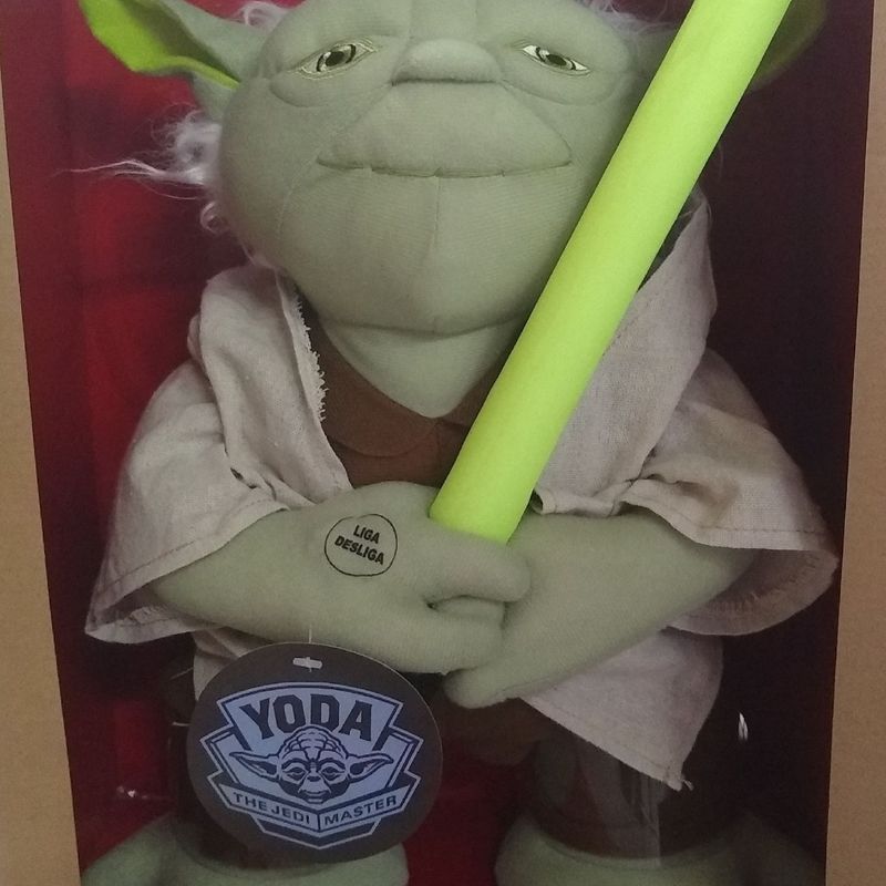 Lojas Discolândia - Sempre em movimento está o futuro, dizia Mestre Yoda.  Tanto no xadrez quanto no universo dos filmes de Star Wars, o destino é  incerto. E enquanto não sai o