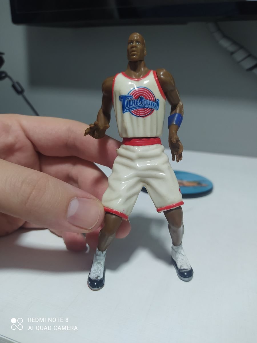 Boneco michael clearance jordan space jam