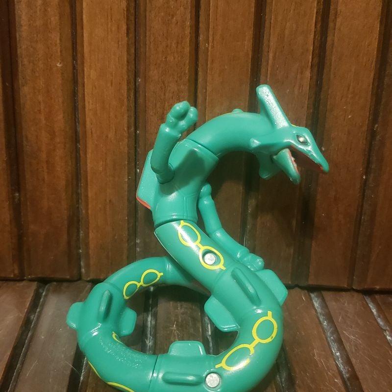 Pokemon Brinquedo Rayquaza