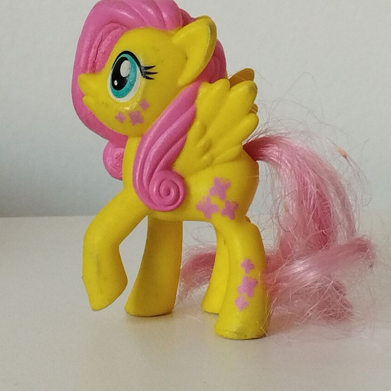 My little pony amarelo.(de 1 a 10 und)