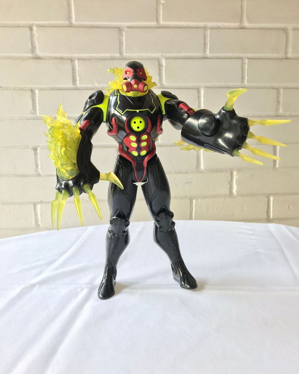 Boneco Vilão do Max Steel Brinquedo Mattel Usado 28952530 enjoei