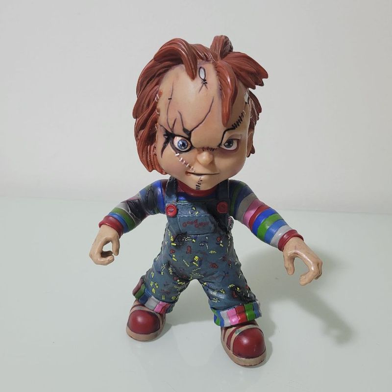 Boneco Vinil Chucky Action Figure Mezco 17cm | Brinquedo Mezco