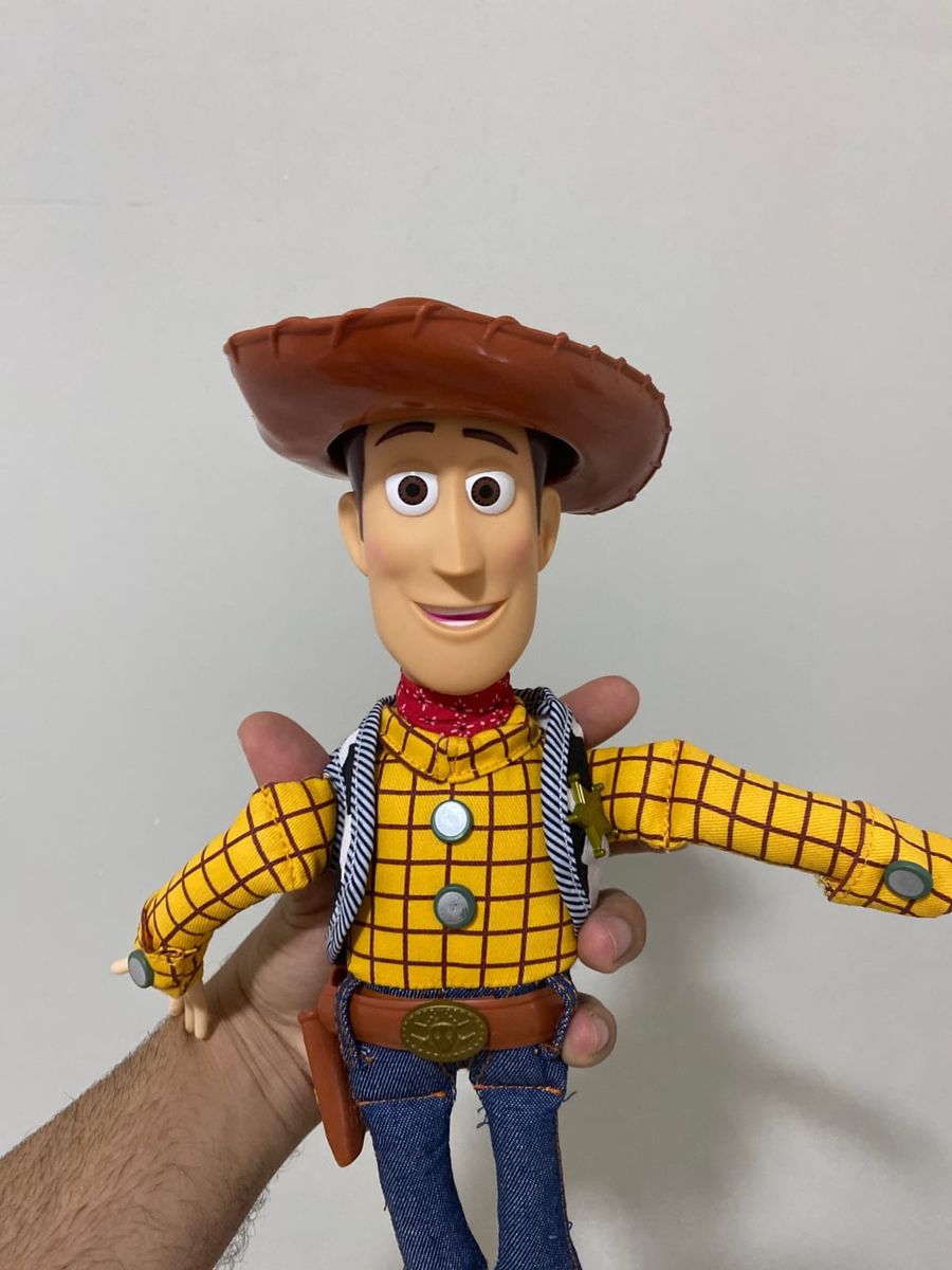 Boneco Woody Toy Story Sem Caixa Tamanho Real Disney Brinquedos Enjoei