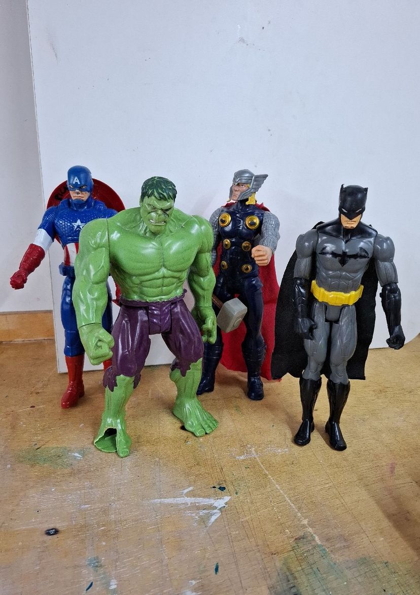 Bonecos Marvel | Brinquedo Usado 118135719 | enjoei