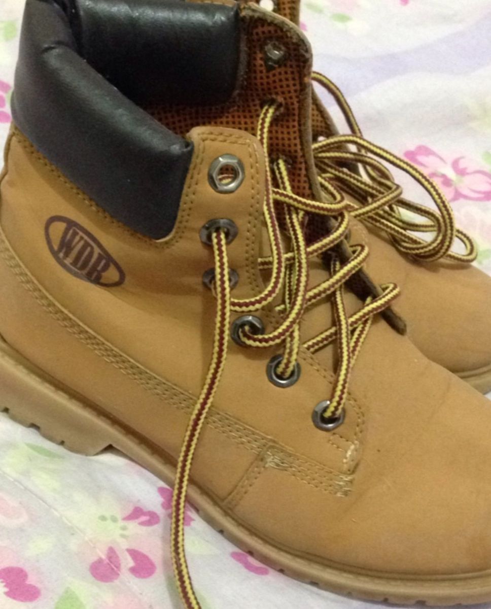 bota wonder feminina