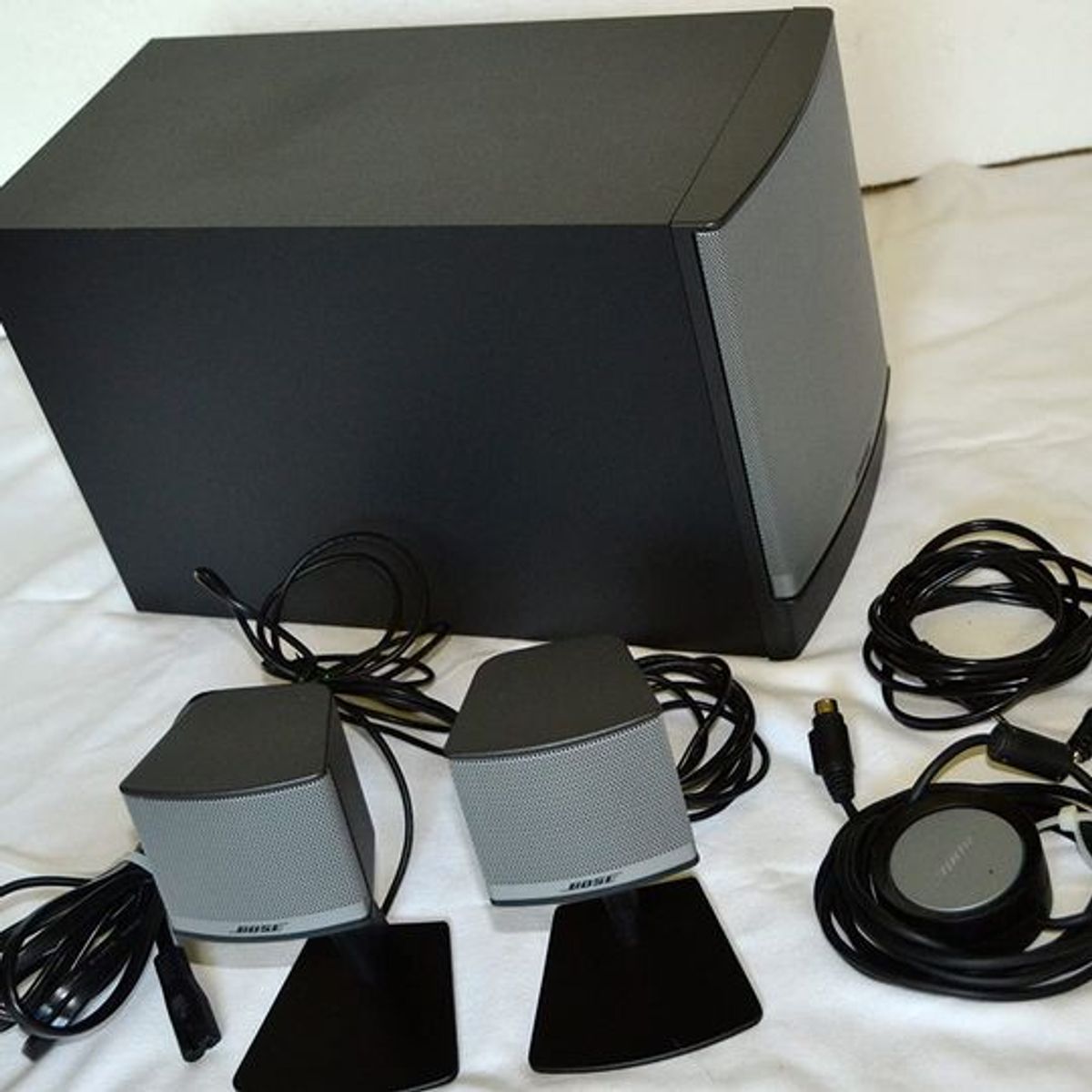 Bose Companion 3 Series Ii | Item de Música Bose Usado 56380755