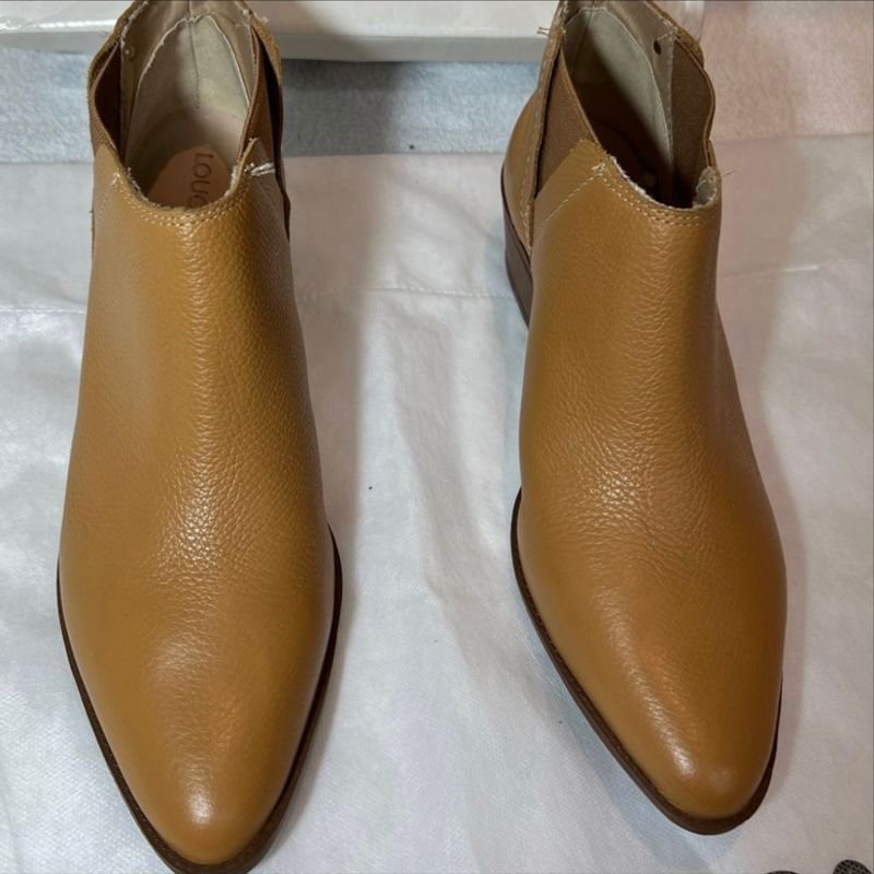 Bota Feminino em Couro Legítimo Tênis Botinha Cano alto Leve Confortável  Casual Star - St. Lucy - Bota Feminina - Magazine Luiza