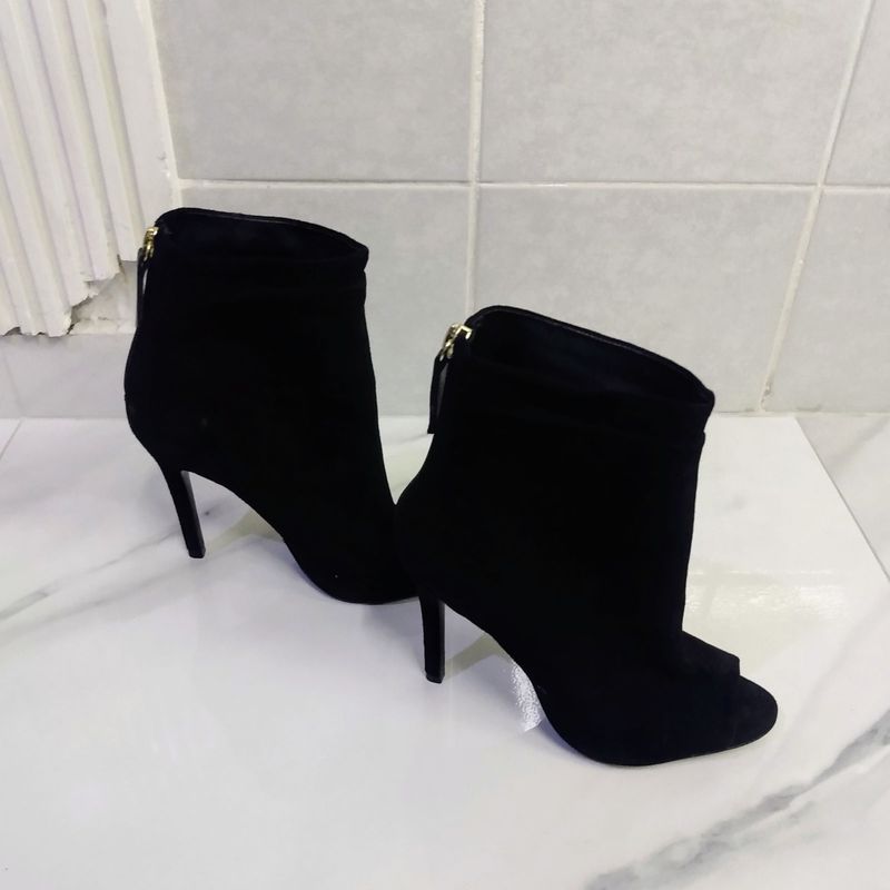 Bota Aberta Na Frente Bota Feminina Schutz Usado 43360045 enjoei