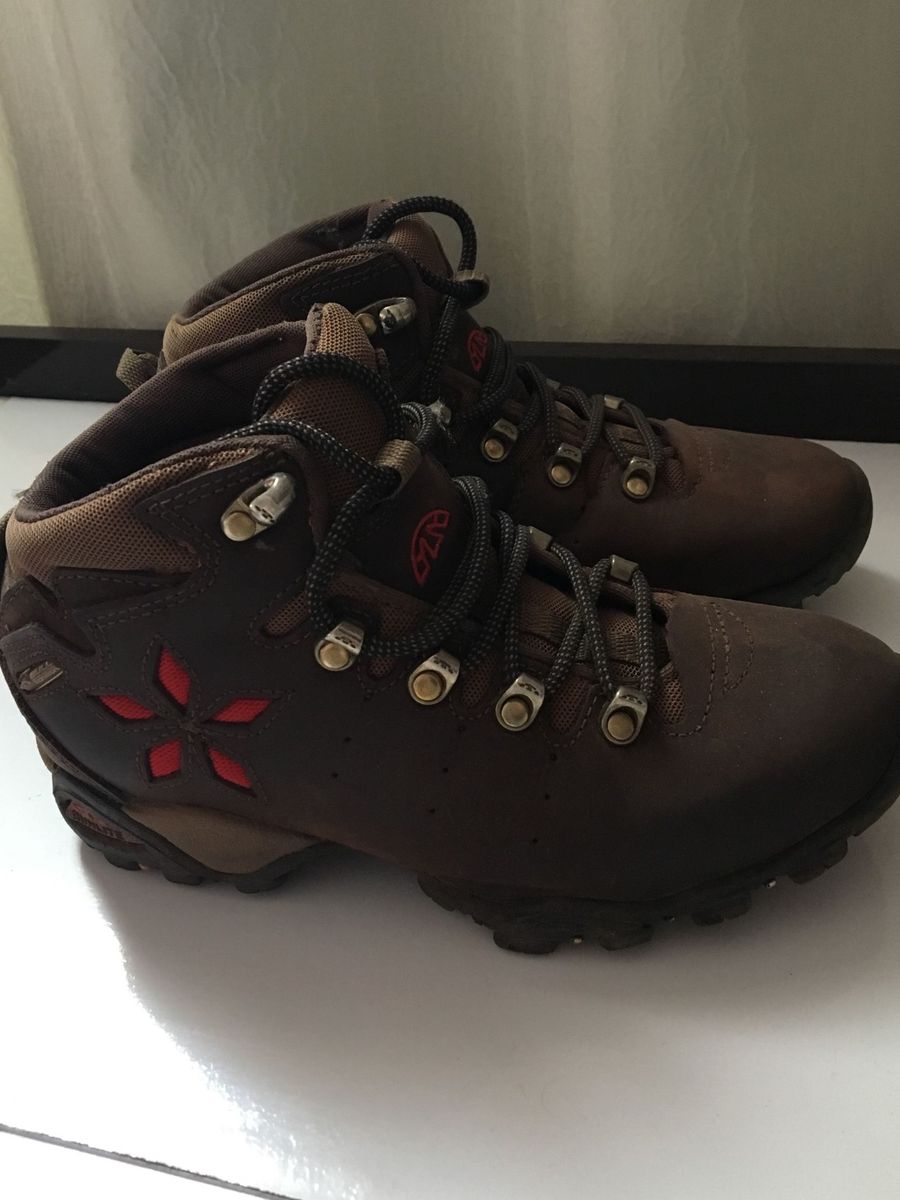 bota trekking feminina bull terrier