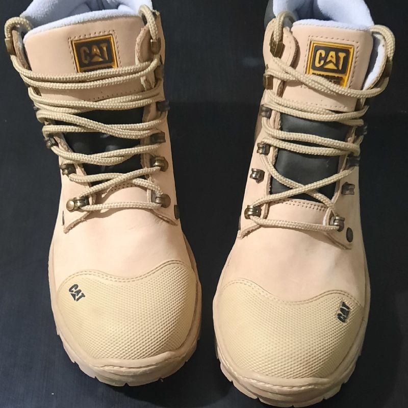 Bota Caterpillar Original Em Couro Botina Adventure Trilha Promoção Envio  Imediato - Escorrega o Preço