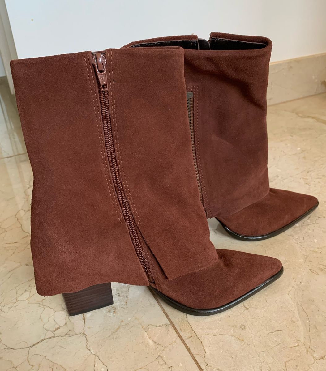 bota arezzo camurça