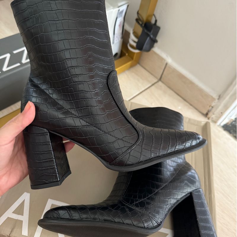 Bota Arezzo Estampa Croco Nova Tam 36 Preta Bota Feminina Arezzo