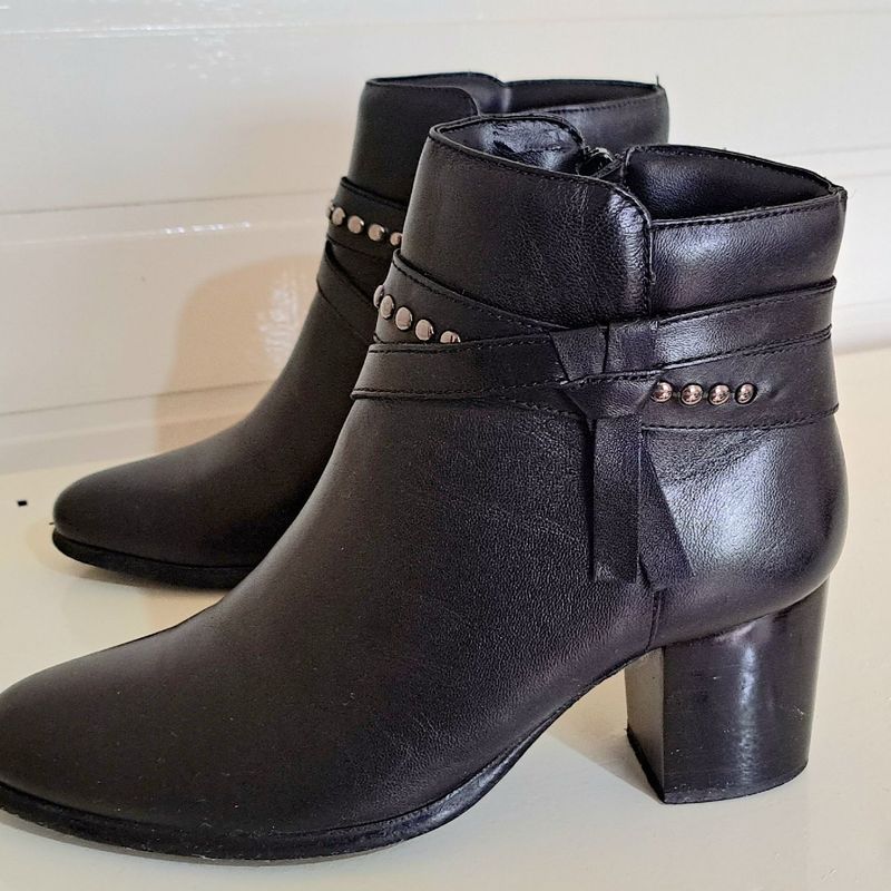 Botas femininas arezzo store 2019