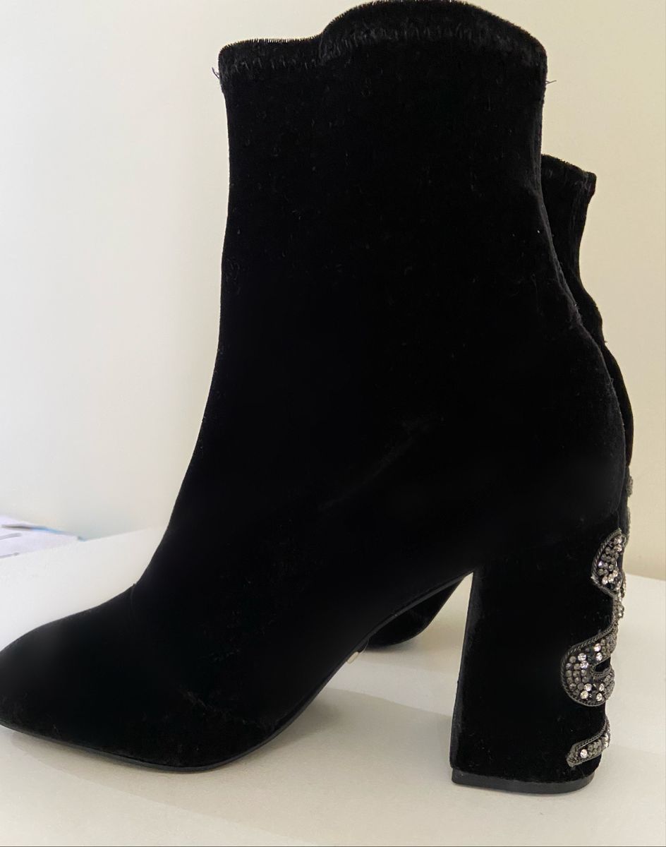 bota cobra arezzo