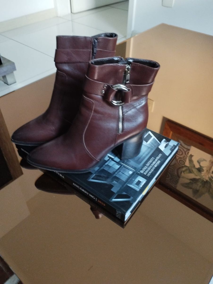 Botas arezzo hot sale 2019