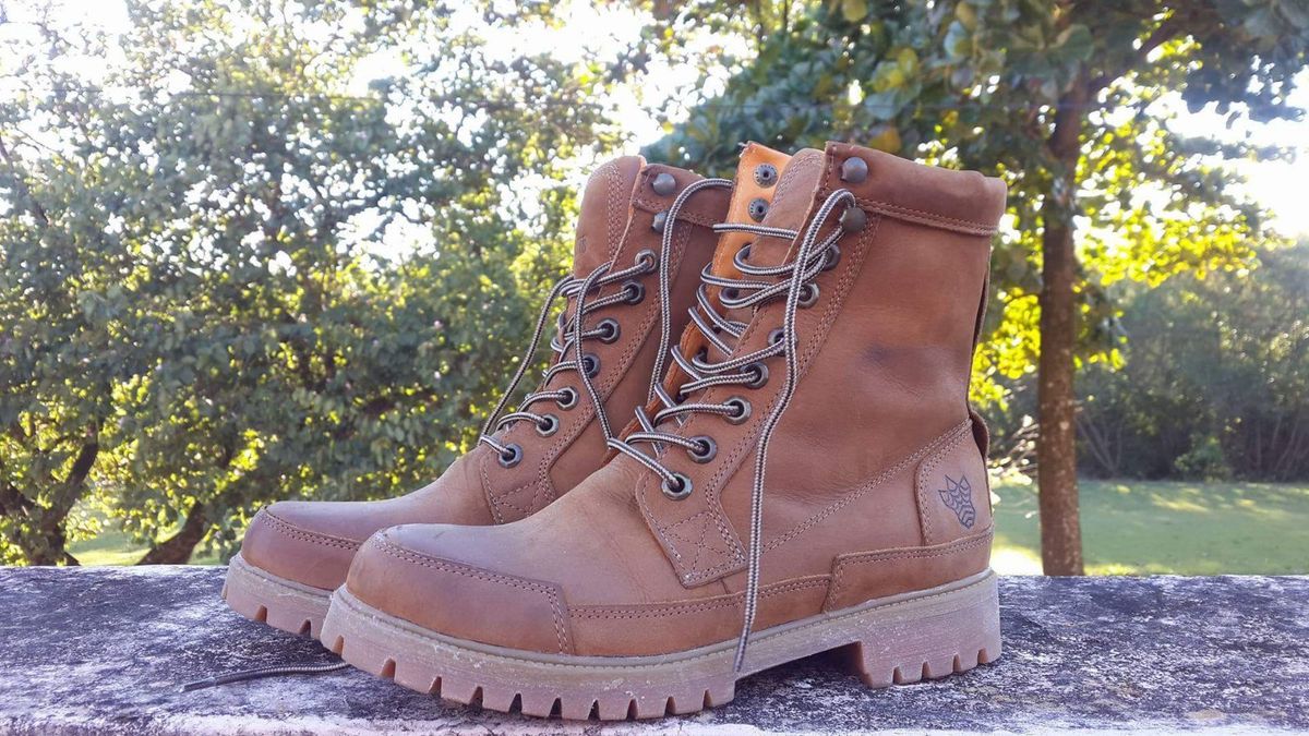bota black boots