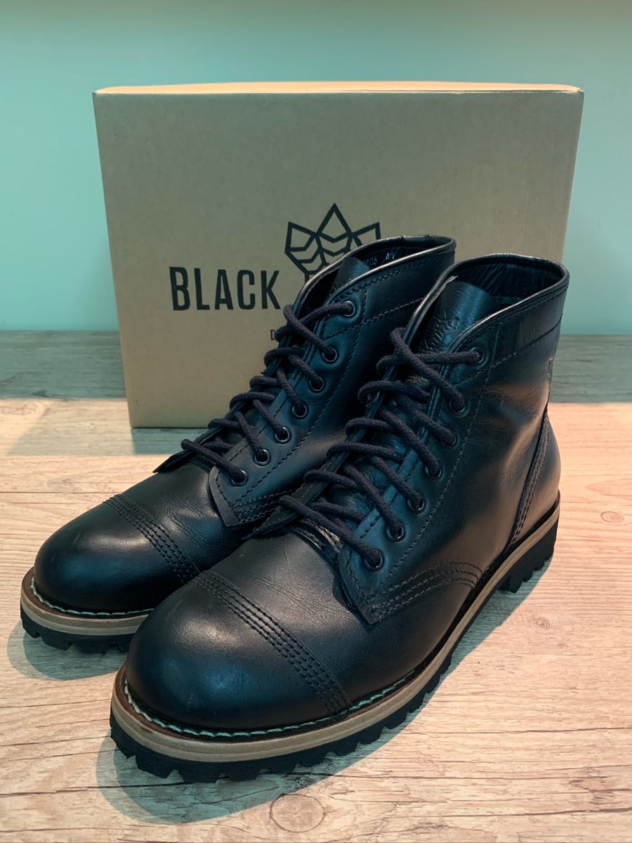 bota black boots