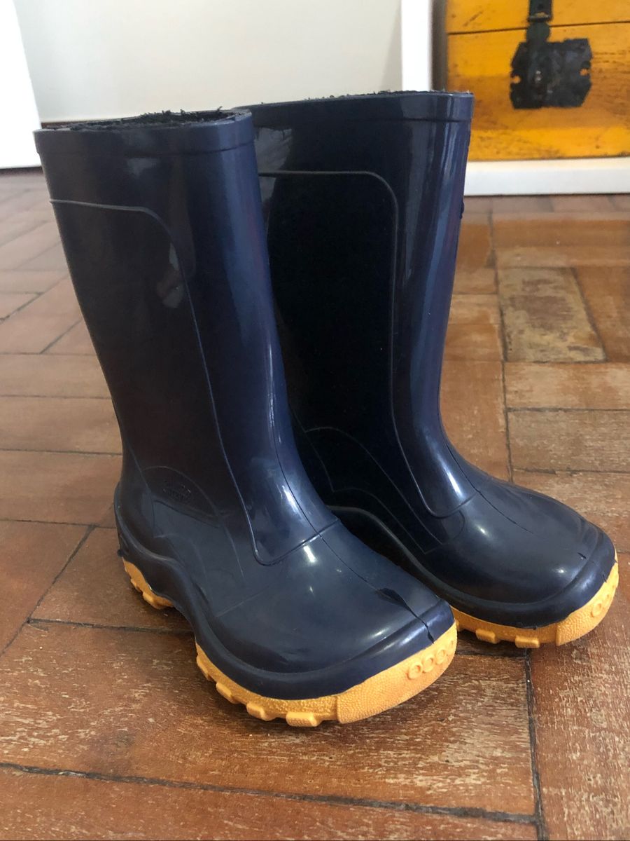 bota de borracha menino