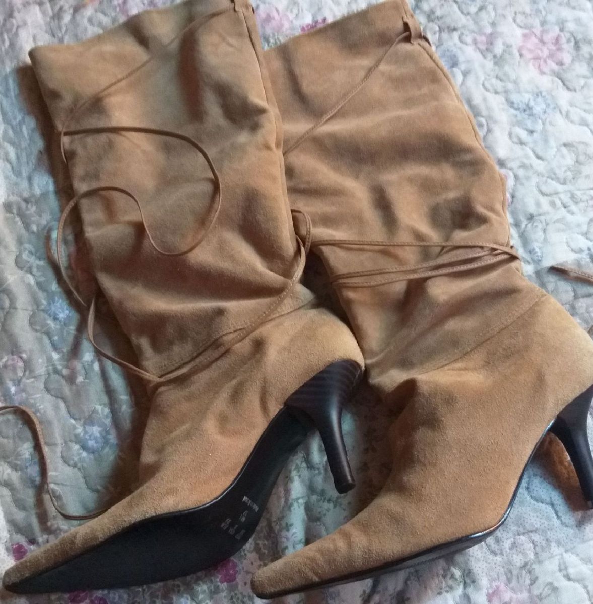 bota cor bege claro