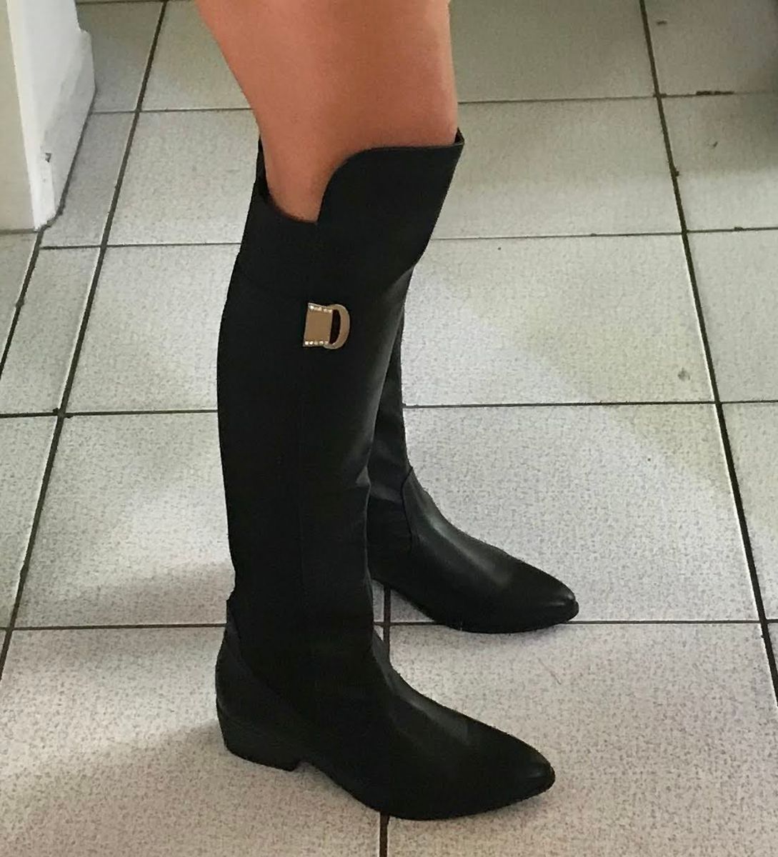 botas de cano alto pretas