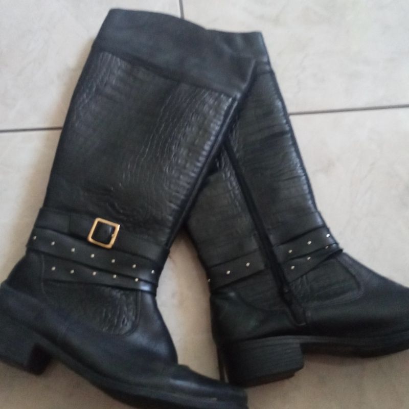 Bota Cano Alto sem Salto Usado 95287387 enjoei