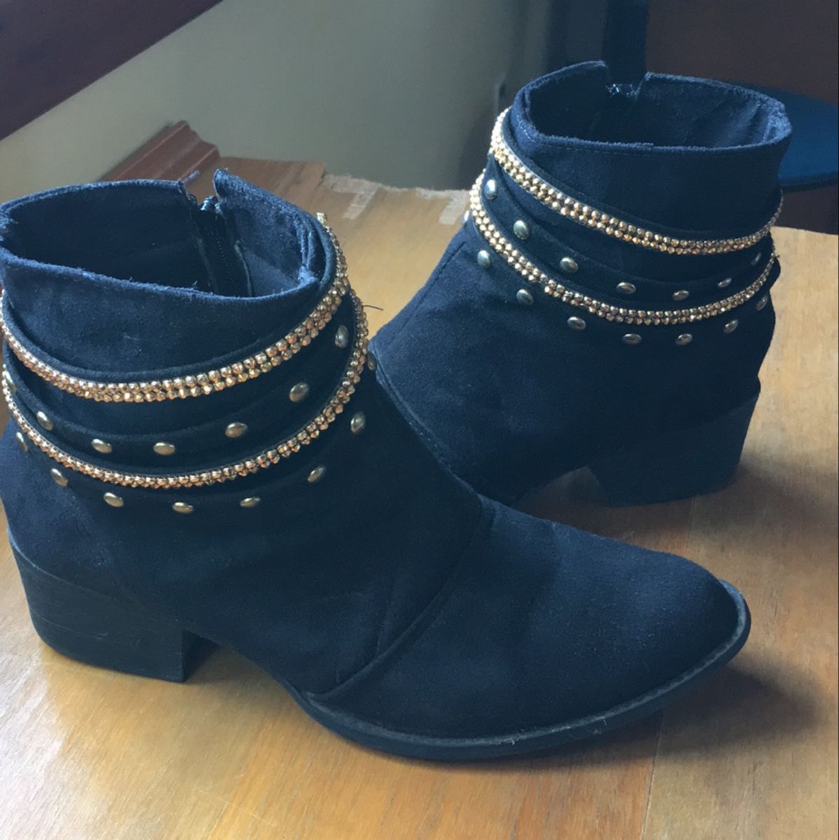 bota cano curto 35