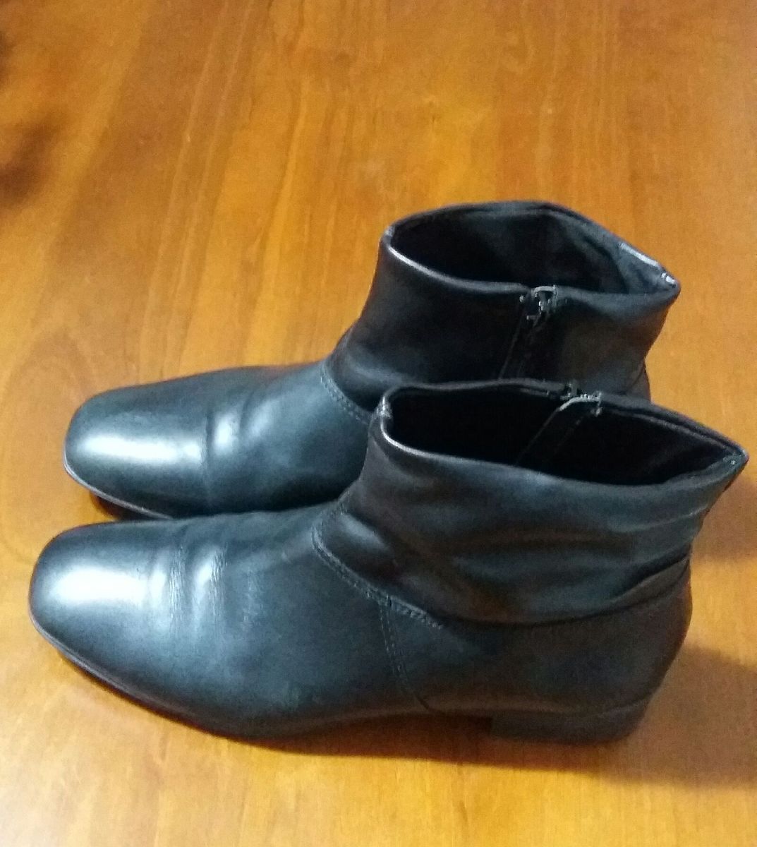 botas femininas da arezzo cano curto