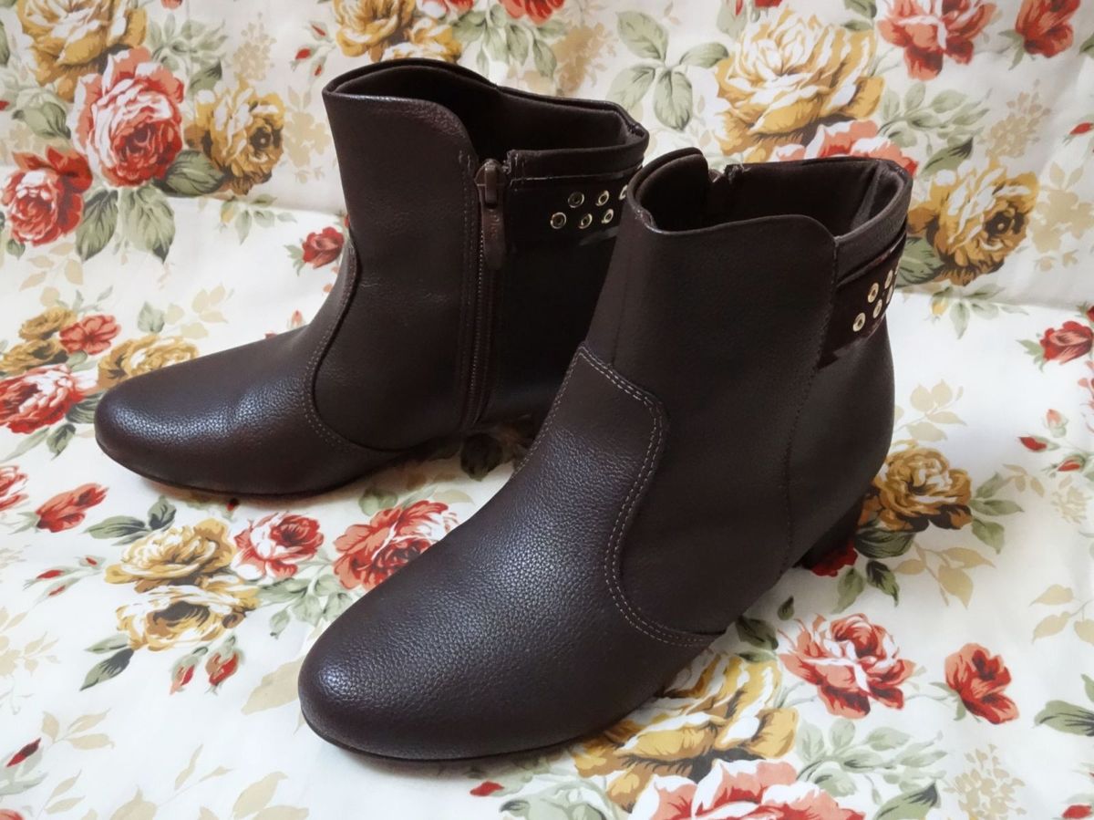 bota piccadilly cano medio