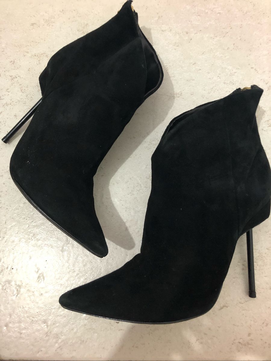 bota cano curto schutz 2019