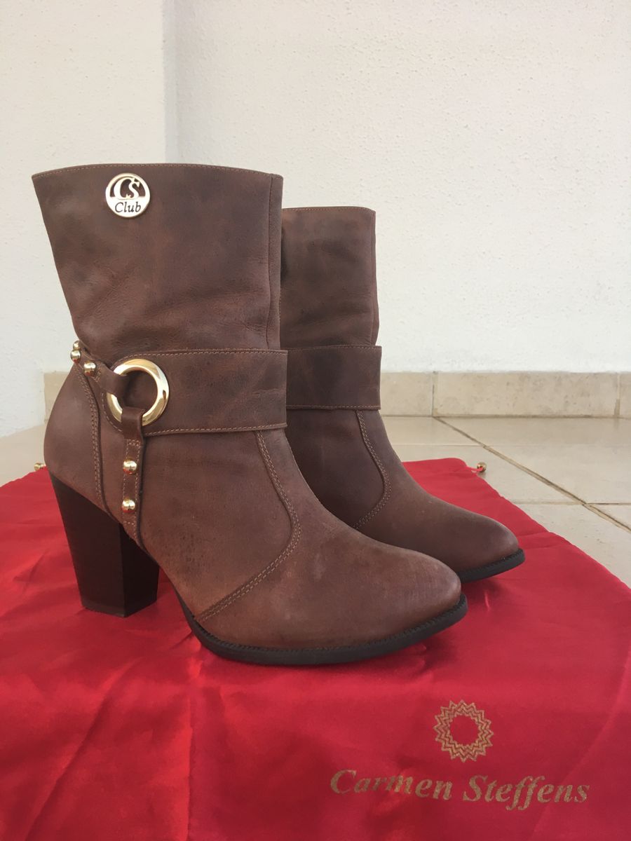 botas cano curto carmen steffens