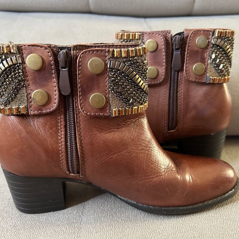 Bota Cano Curto Constance 34 Bota Feminina Constance Usado