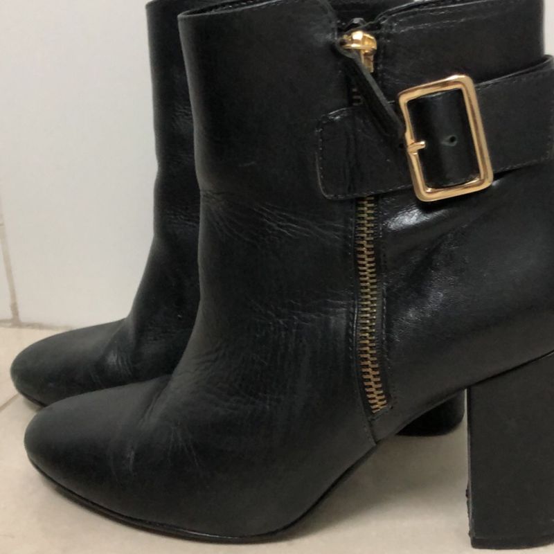 Corello botas cano store curto