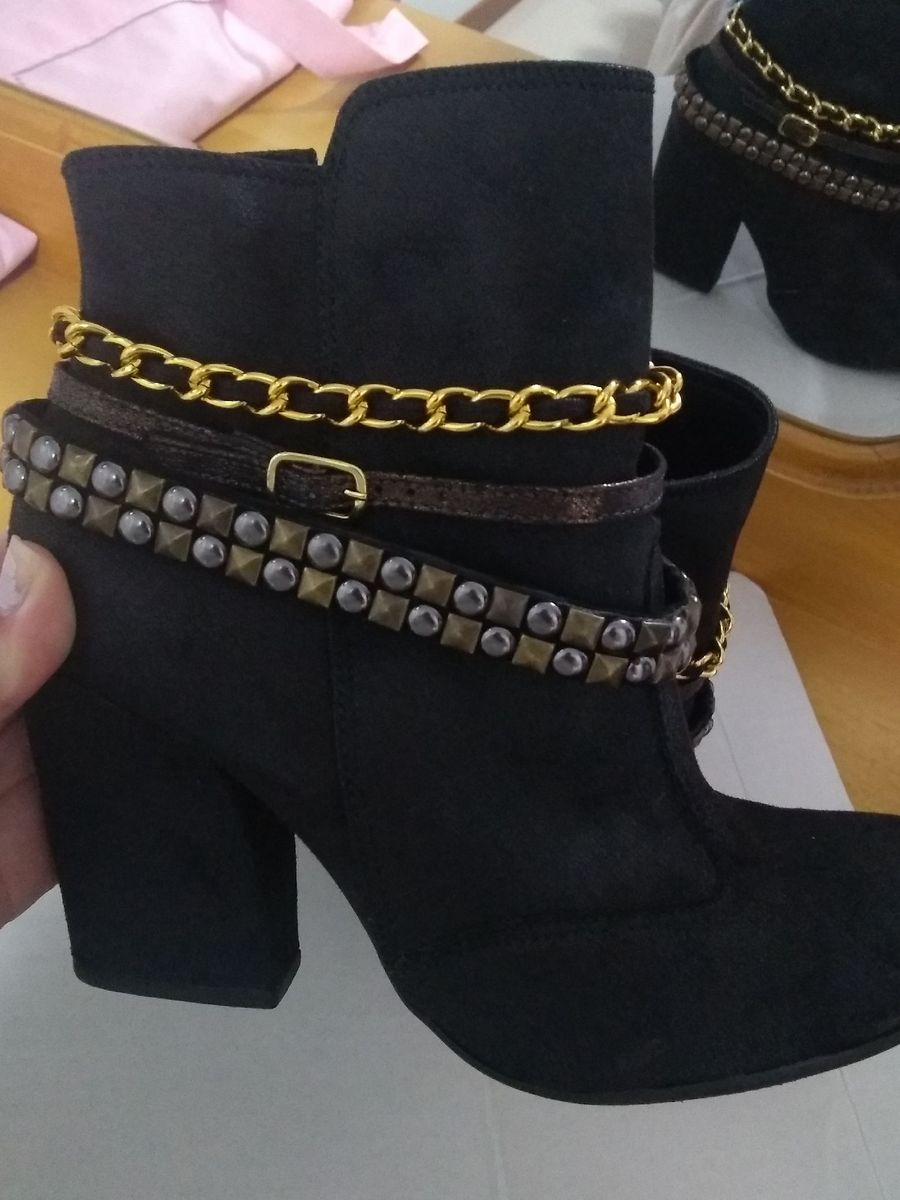 bota cano curto crysalis