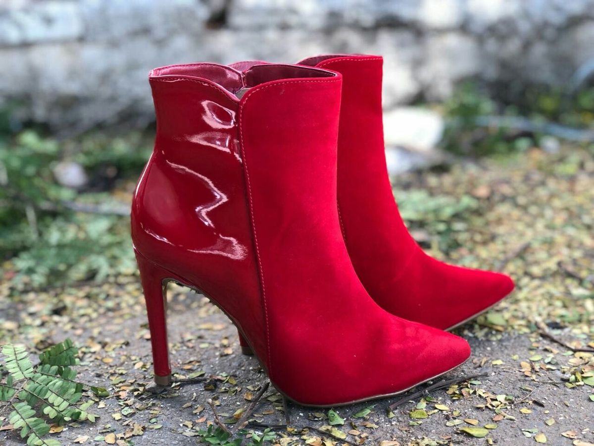 bota arezzo salto fino