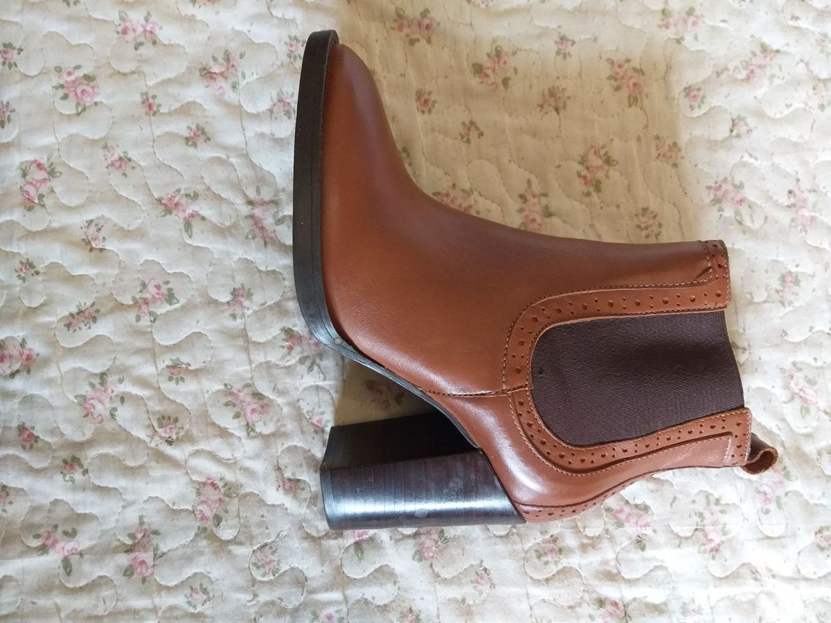 bota paro cano curto