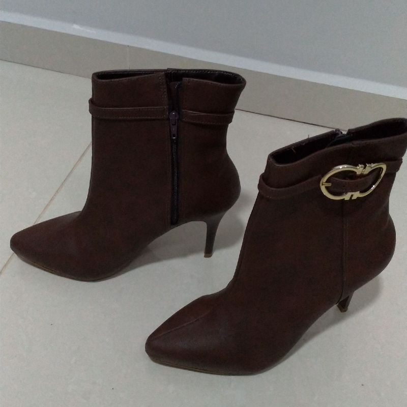 Bota cano curto store marron