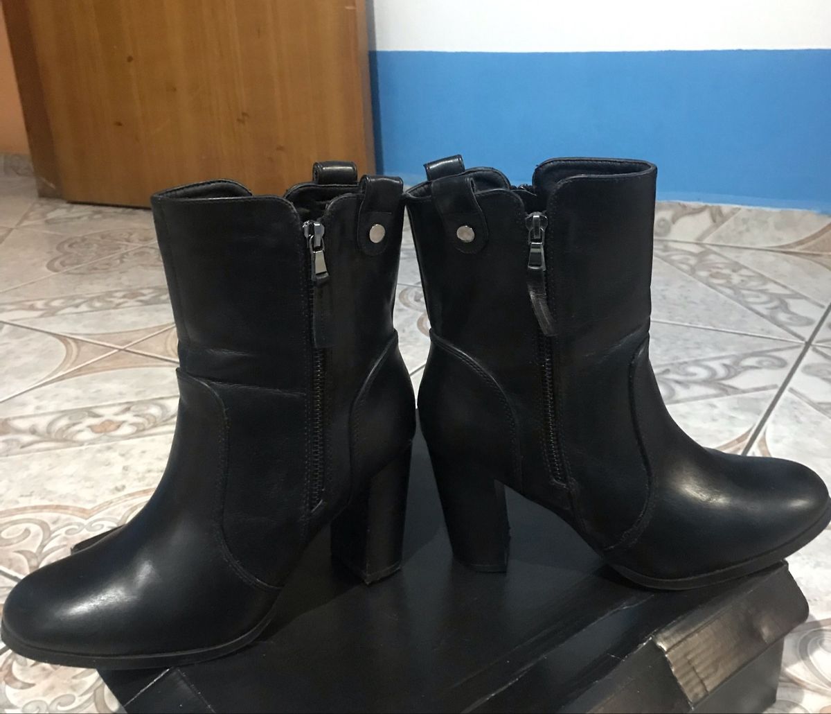 bota cano curto prego