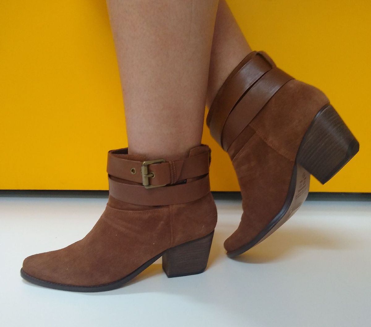 comprar bota cano curto salto baixo